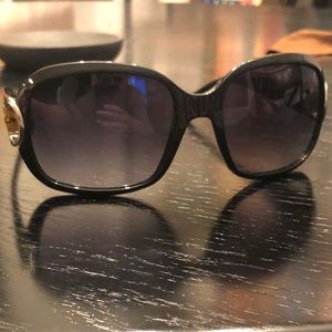 Black Gucci Sunglasses